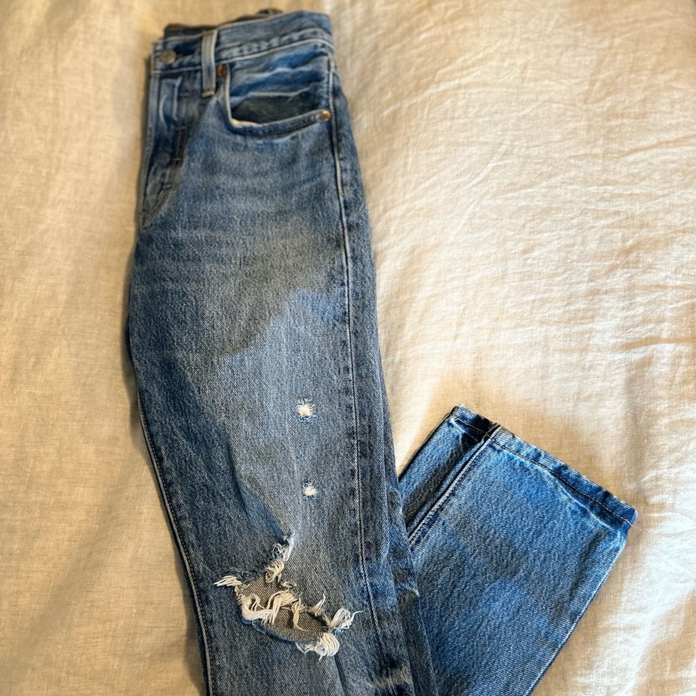 Levi’s 501s - Picture 2 of 4